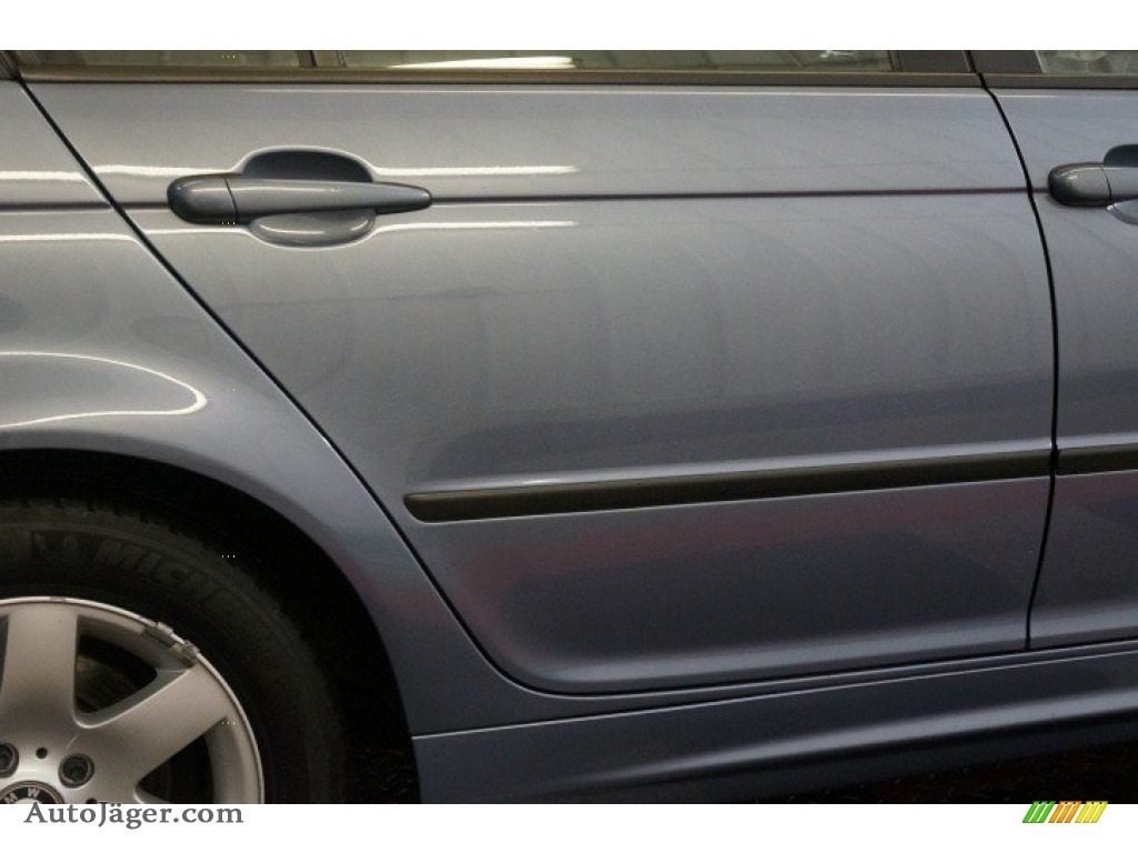2002 3 Series 325xi Sedan - Steel Blue Metallic / Black photo #47