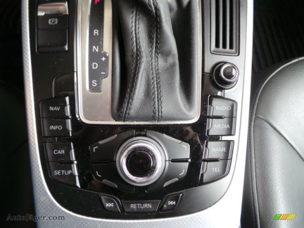 2012 A4 2.0T quattro Sedan - Monsoon Gray Metallic / Black photo #25