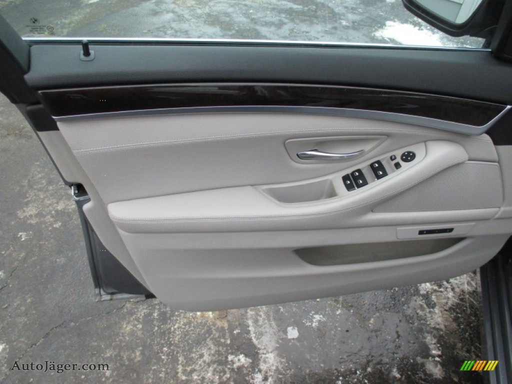 2012 5 Series 528i xDrive Sedan - Space Gray Metallic / Everest Gray photo #10