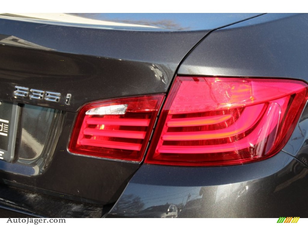 2012 5 Series 535i xDrive Sedan - Dark Graphite Metallic II / Oyster/Black photo #24