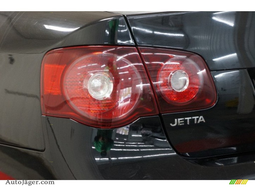 2008 Jetta SE Sedan - Black / Anthracite Black photo #48