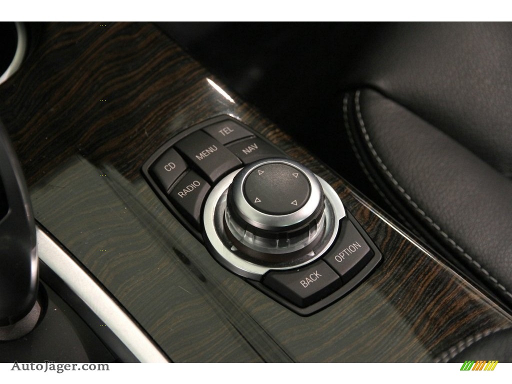 2012 X3 xDrive 28i - Vermilion Red Metallic / Black photo #16