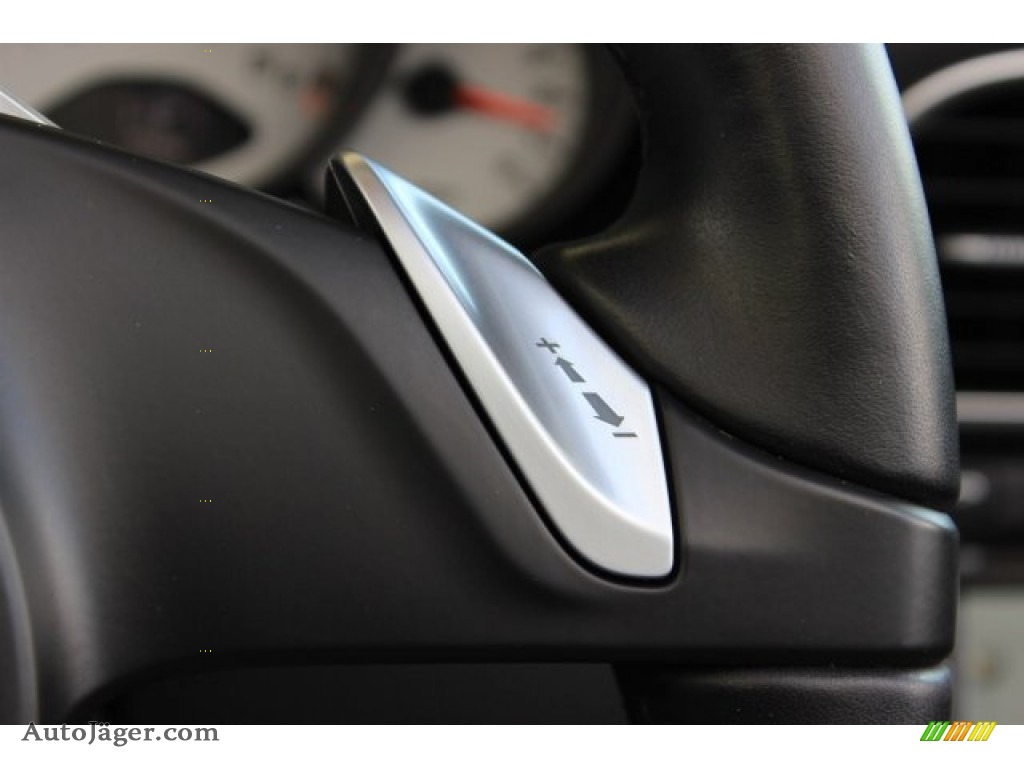2012 911 Carrera S Cabriolet - Platinum Silver Metallic / Black photo #39