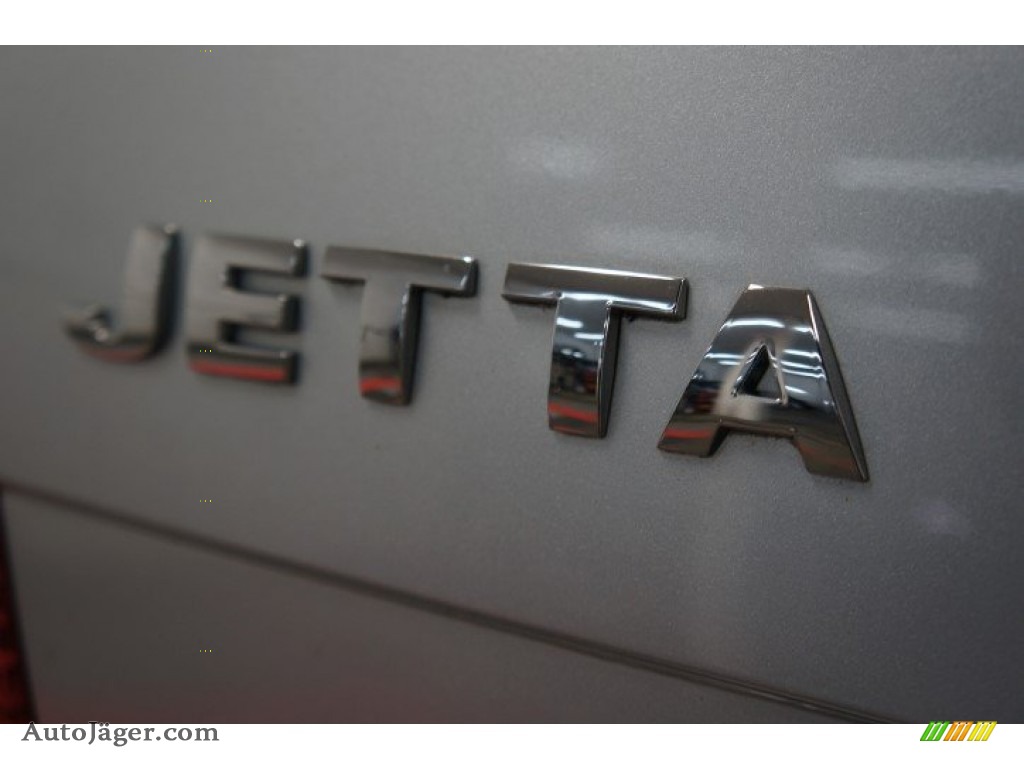 2003 Jetta GL Sedan - Platinum Grey Metallic / Black photo #85