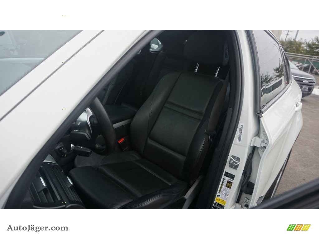 2011 X6 xDrive35i - Alpine White / Black photo #6