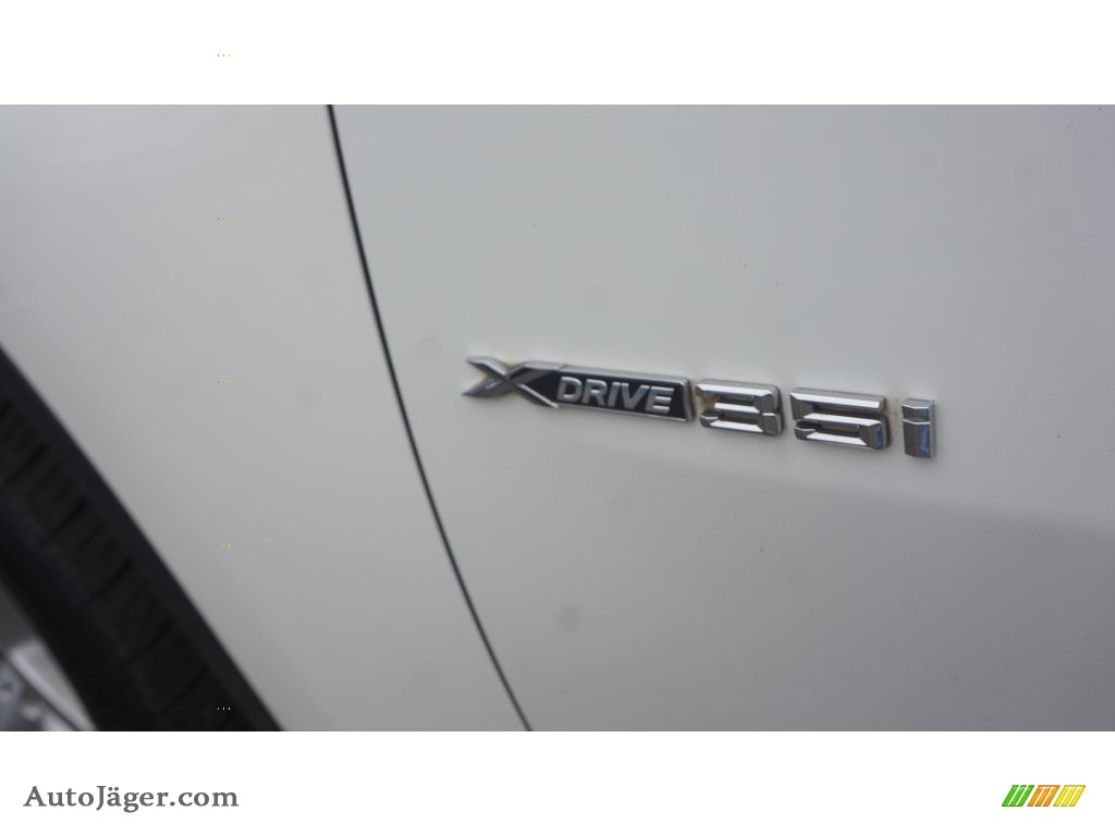2011 X6 xDrive35i - Alpine White / Black photo #41