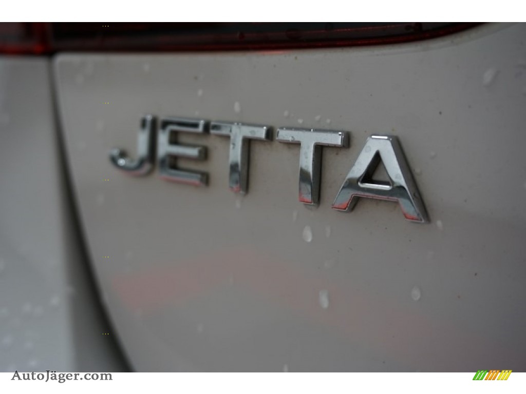 2009 Jetta SEL Sedan - Candy White / Anthracite photo #87