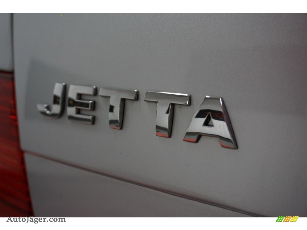 2003 Jetta GLS Sedan - Reflex Silver Metallic / Black photo #85
