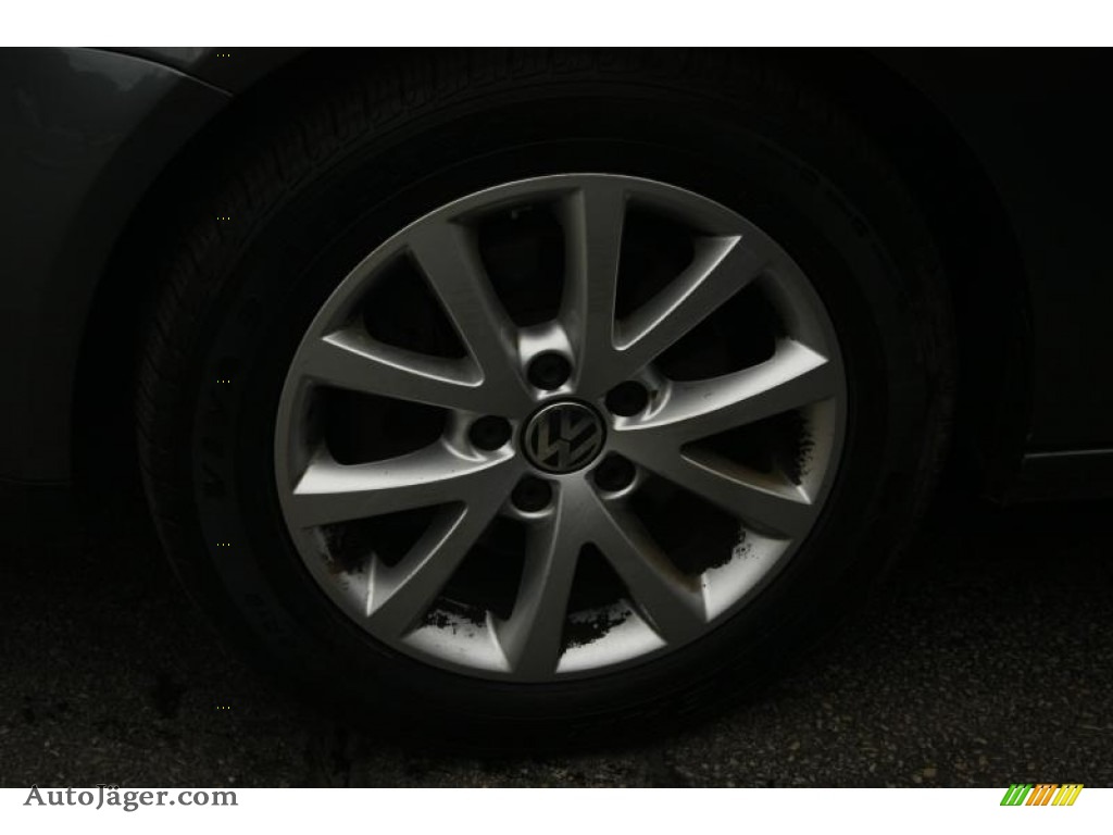 2010 Jetta SE Sedan - Platinum Grey Metallic / Titan Black photo #15