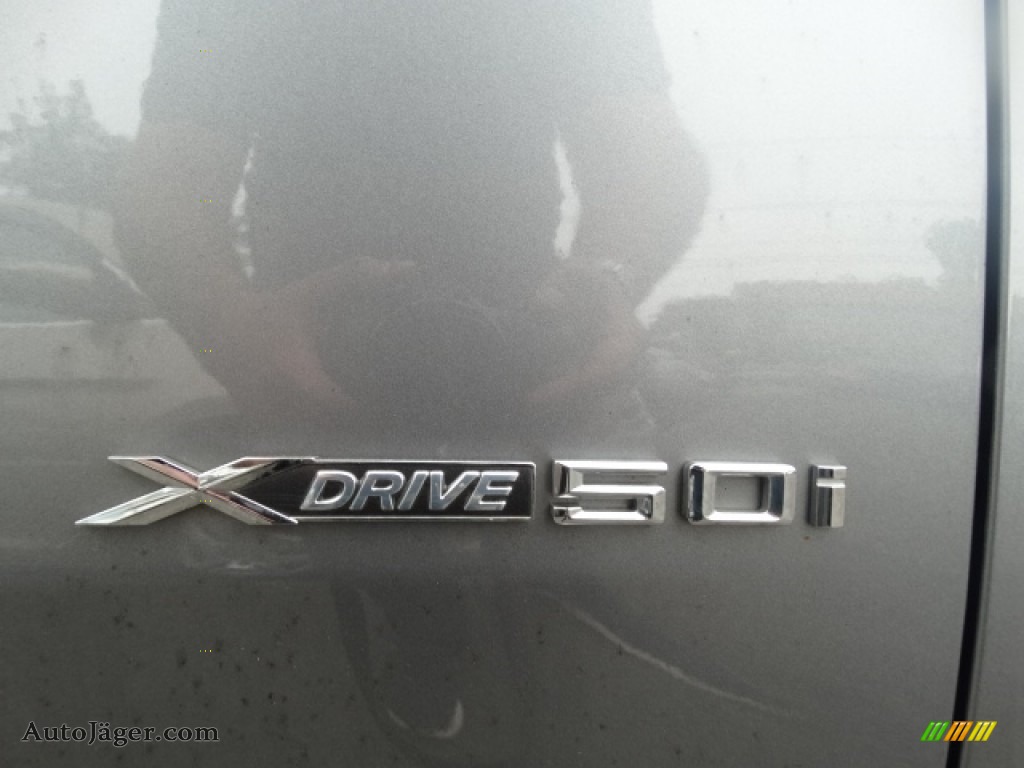 2010 X6 xDrive50i - Space Gray Metallic / Saddle Brown photo #46