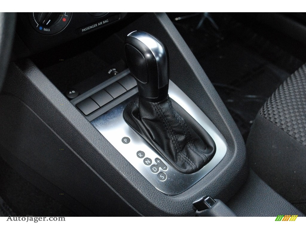 2013 Jetta S Sedan - Platinum Gray Metallic / Titan Black photo #16