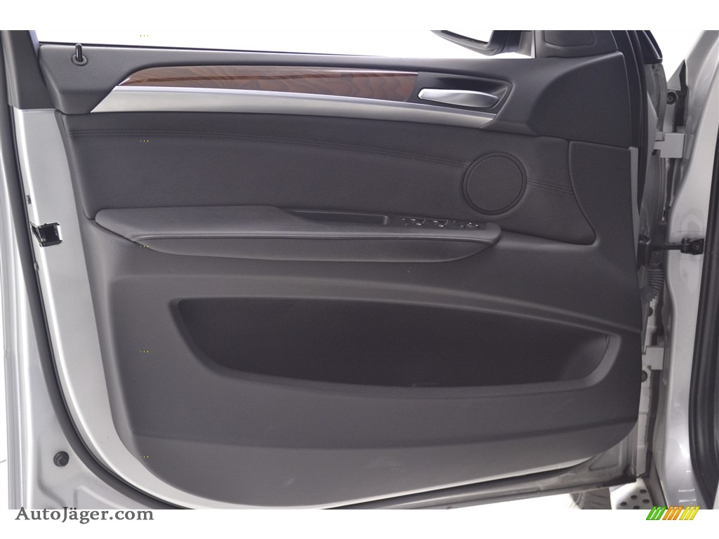 2014 X6 xDrive35i - Titanium Silver Metallic / Black photo #21