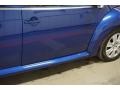 Volkswagen New Beetle S Convertible Laser Blue photo #40