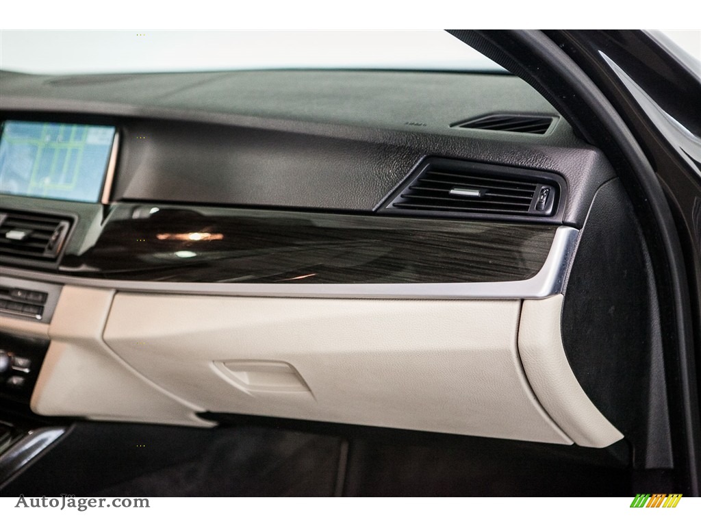 2014 5 Series 535i Sedan - Dark Graphite Metallic / Ivory White/Black photo #23