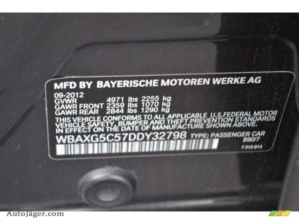 2013 5 Series 528i Sedan - Dark Graphite Metallic II / Oyster/Black photo #18
