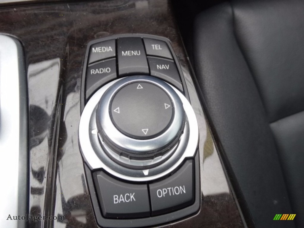 2013 5 Series 535i xDrive Sedan - Black Sapphire Metallic / Cinnamon Brown photo #38