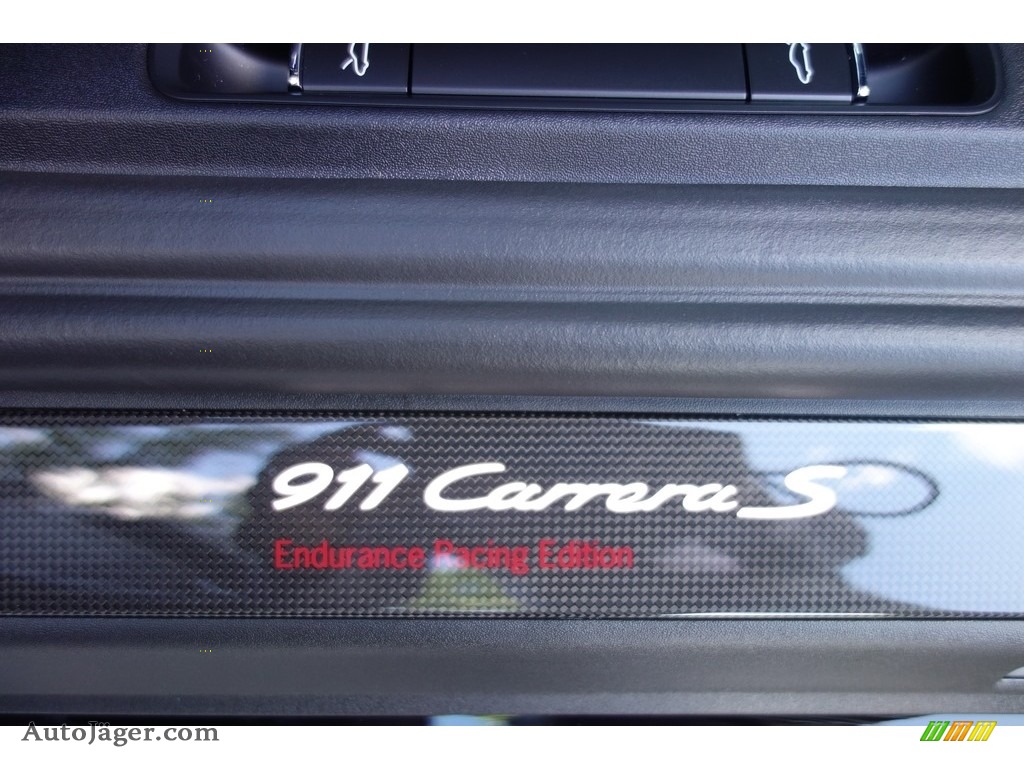 2017 911 Carrera S Coupe - Black / Black photo #21