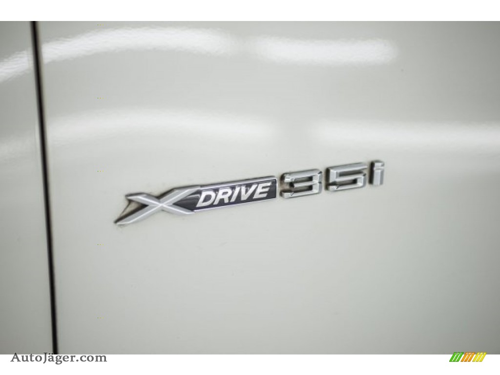 2014 X6 xDrive35i - Alpine White / Black photo #28
