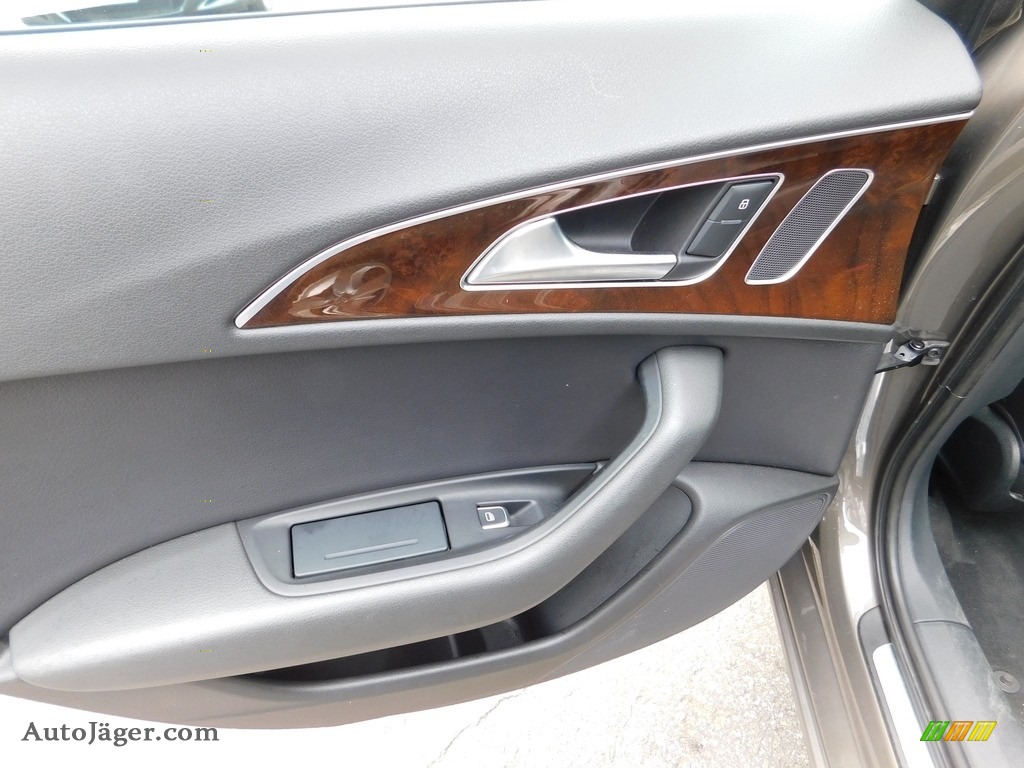 2012 A6 3.0T quattro Sedan - Quartz Gray Metallic / Velvet Beige photo #32