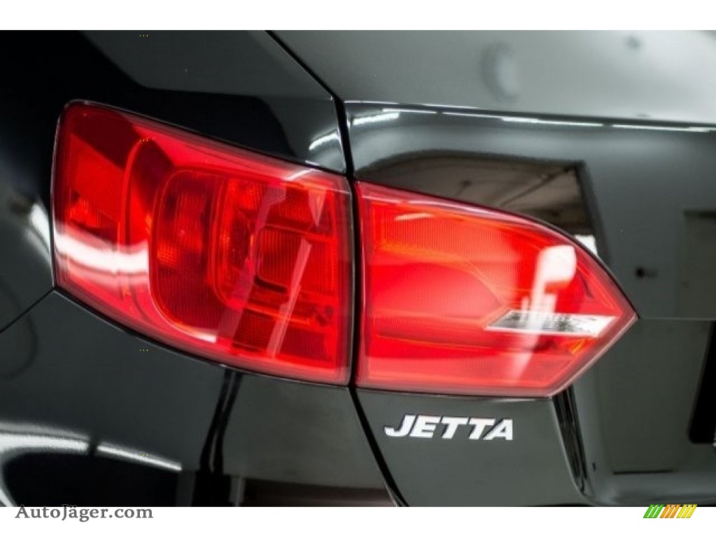 2012 Jetta SEL Sedan - Black / 2 Tone Cornsilk/Black photo #7