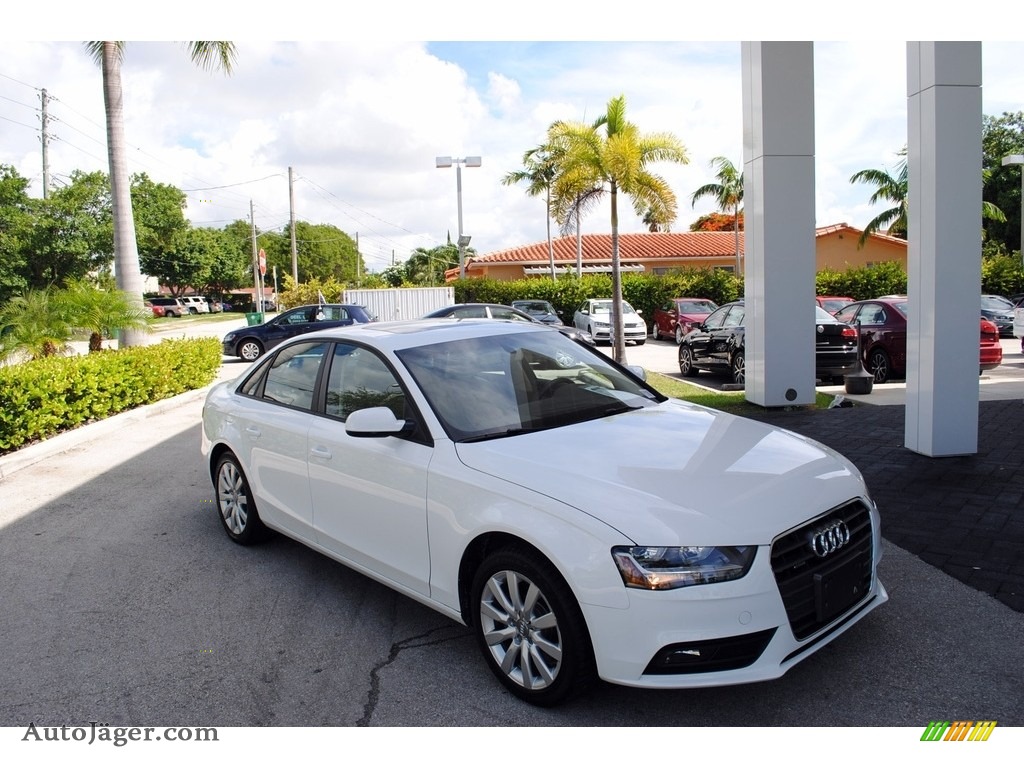 2014 A4 2.0T quattro Sedan - Ibis White / Velvet Beige/Moor Brown photo #1