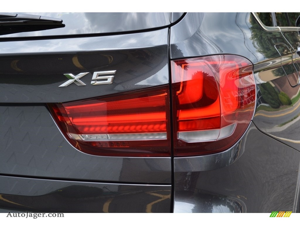 2014 X5 xDrive35i - Dark Graphite Metallic / Black photo #24
