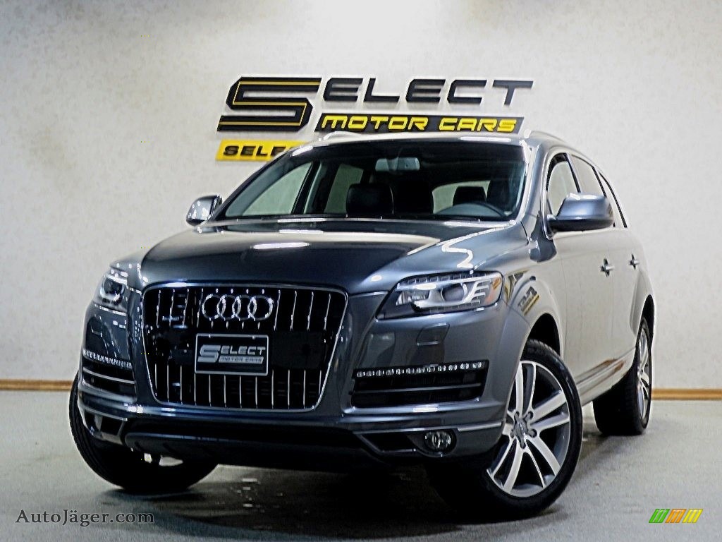 Graphite Gray Metallic / Black Audi Q7 3.0 Premium Plus quattro