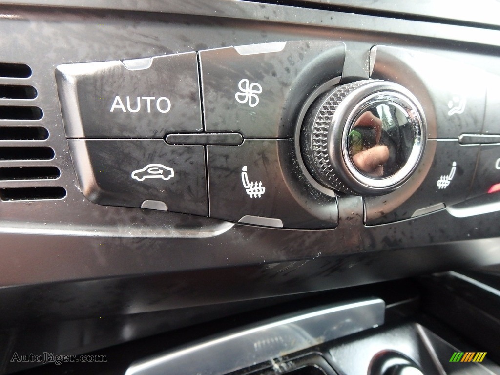 2012 A4 2.0T quattro Sedan - Monsoon Gray Metallic / Black photo #23