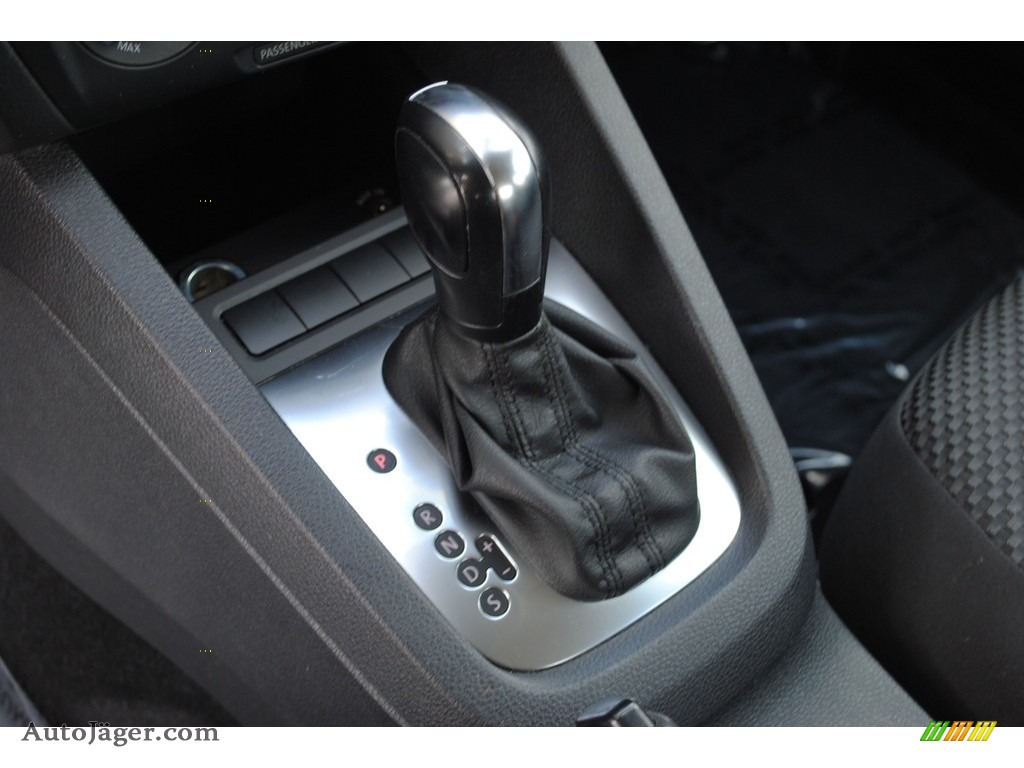 2013 Jetta S Sedan - Platinum Gray Metallic / Titan Black photo #16