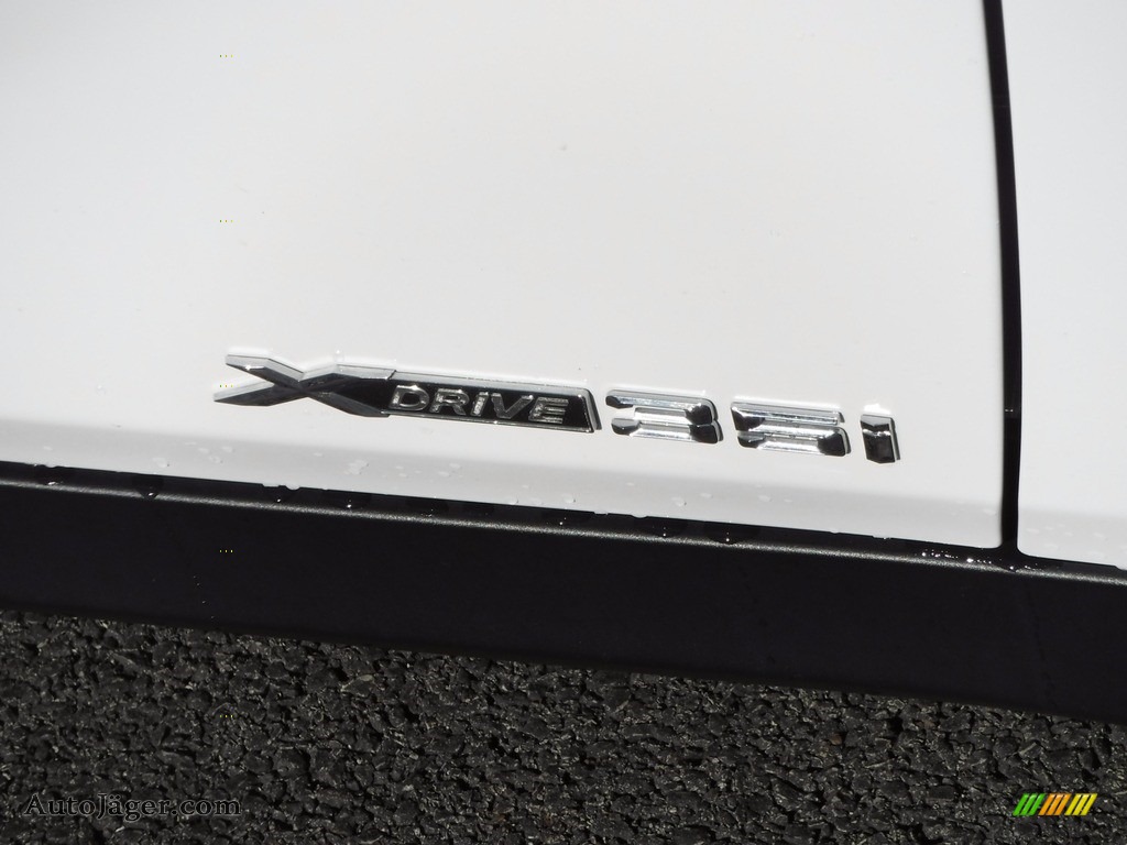 2015 X1 xDrive35i - Alpine White / Black photo #4