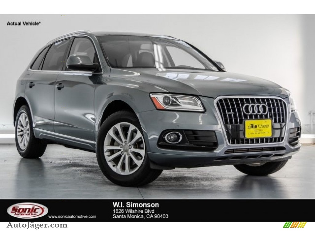 Monsoon Gray Metallic / Black Audi Q5 2.0 TFSI quattro