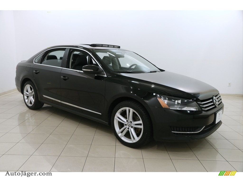 2014 Passat 2.5L SE - Black / Titan Black photo #1