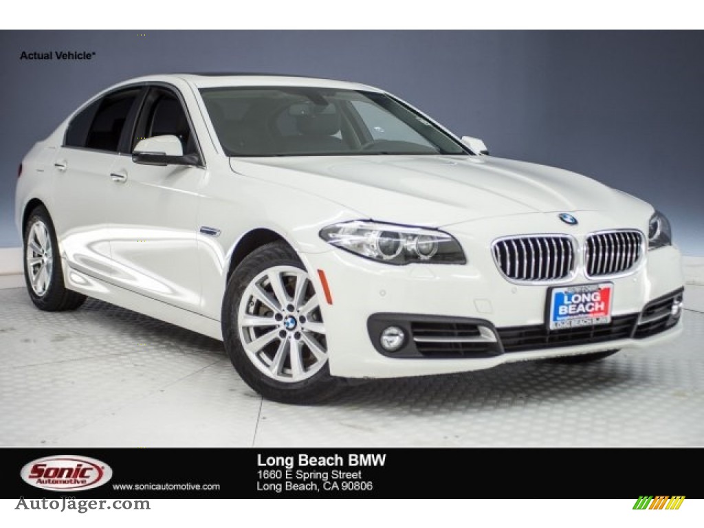 2015 5 Series 528i Sedan - Alpine White / Black photo #1