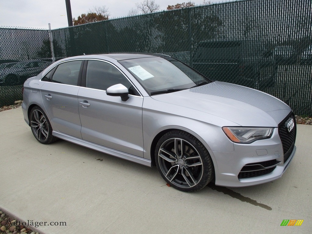 Florett Silver Metallic / Black/Magma Red Audi S3 2.0T Premium Plus quattro