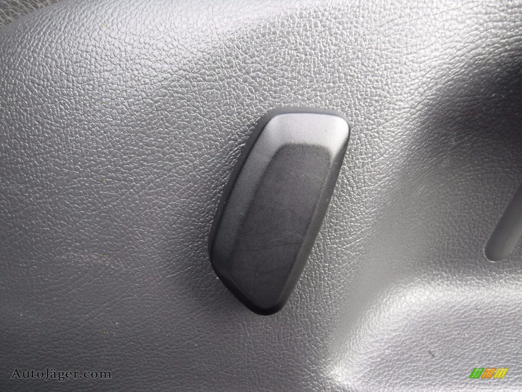 2009 Jetta SE Sedan - Platinum Gray Metallic / Anthracite photo #13