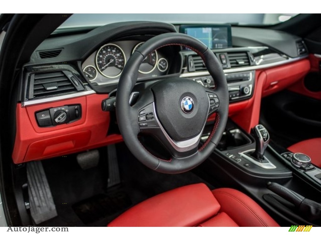 2015 4 Series 428i Convertible - Mineral Grey Metallic / Coral Red/Black Highlight photo #14