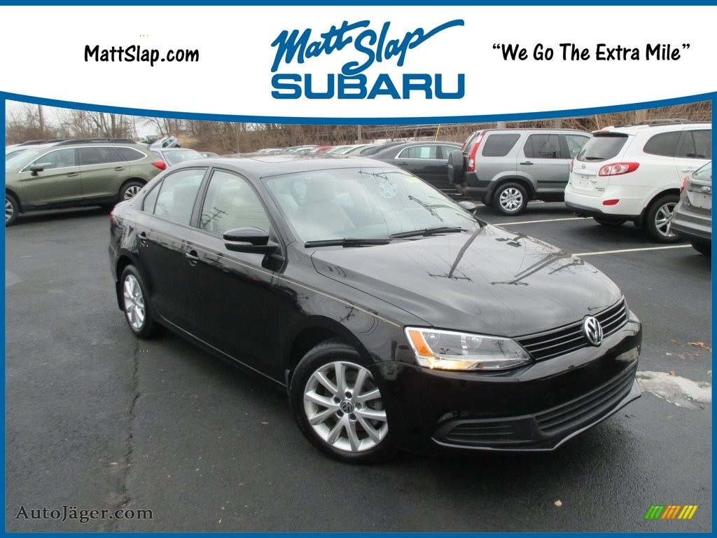 2011 Jetta SE Sedan - Black / Cornsilk Beige photo #1