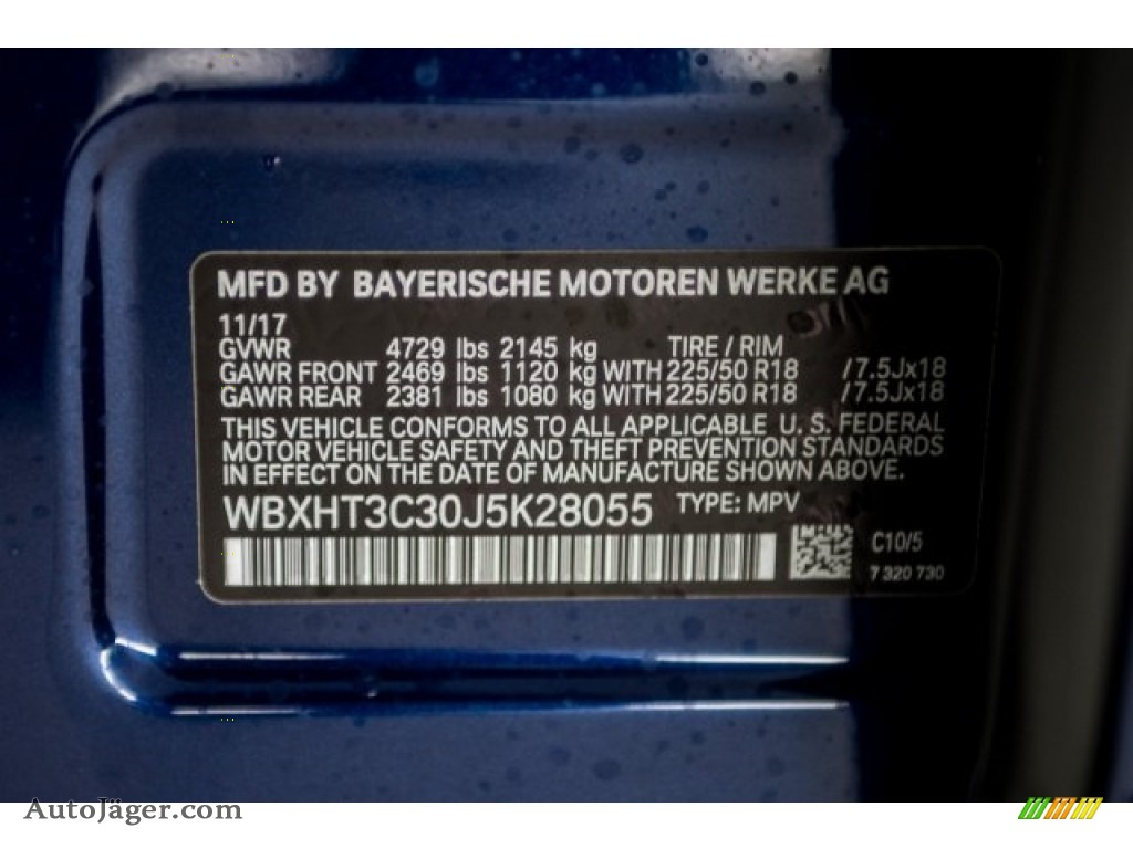 2018 X1 xDrive28i - Mediterranean Blue Metallic / Black photo #12