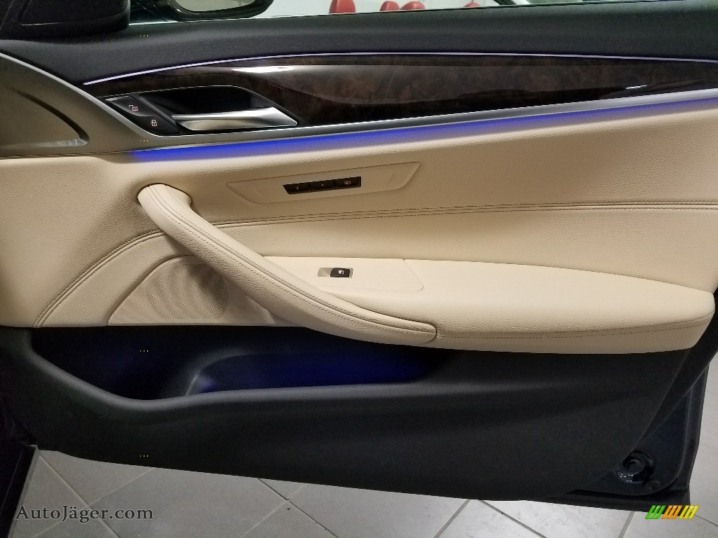 2018 5 Series 530e iPerfomance xDrive Sedan - Imperial Blue Metallic / Canberra Beige/Black photo #11
