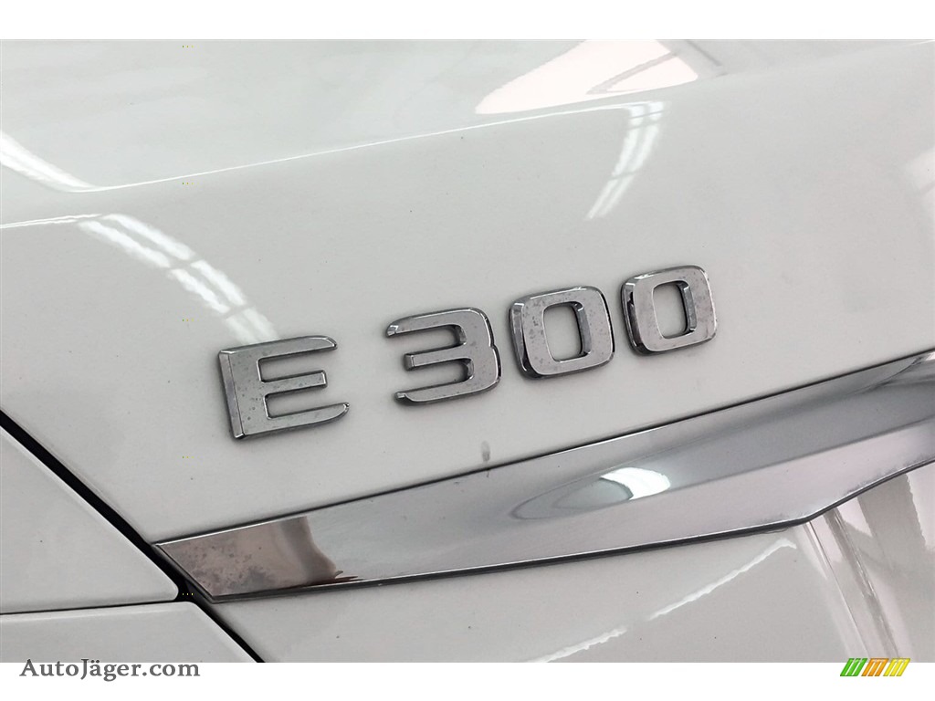 2018 E 300 Sedan - Polar White / Macchiato Beige/Black photo #7