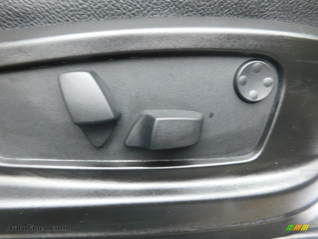2012 X5 xDrive35i Premium - Carbon Black Metallic / Black photo #18