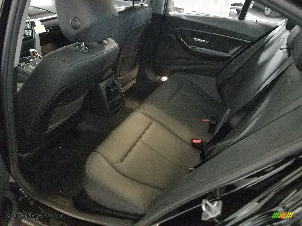 2018 3 Series 320i xDrive Sedan - Jet Black / Black photo #14