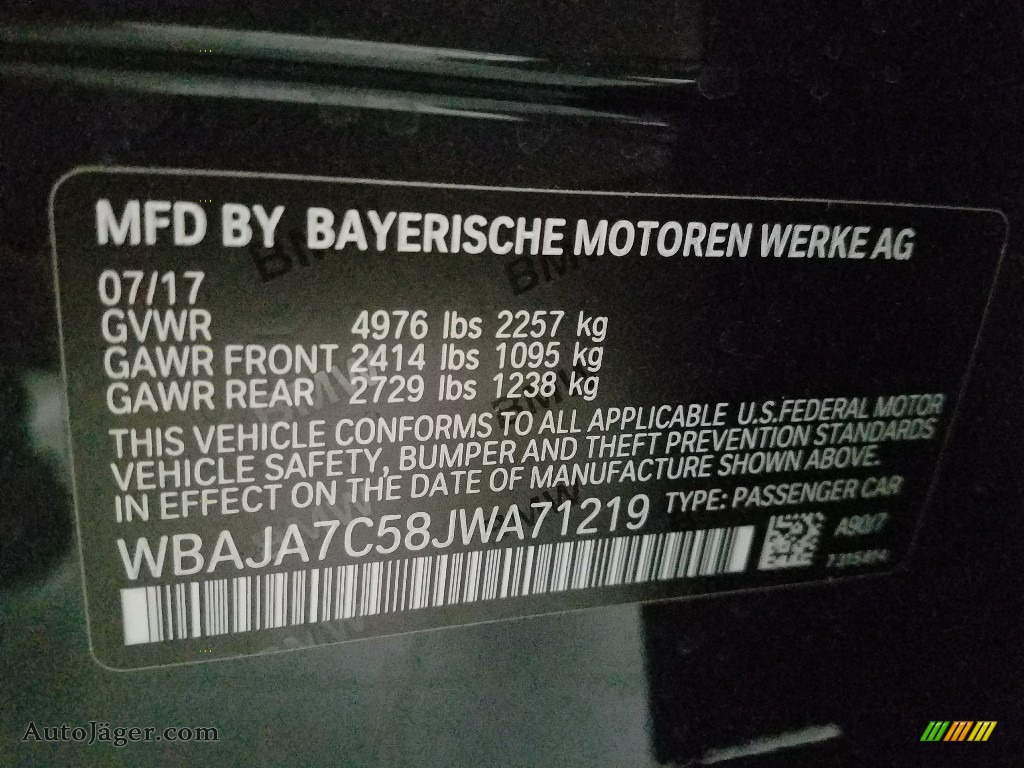 2018 5 Series 530i xDrive Sedan - Dark Graphite Metallic / Black photo #27