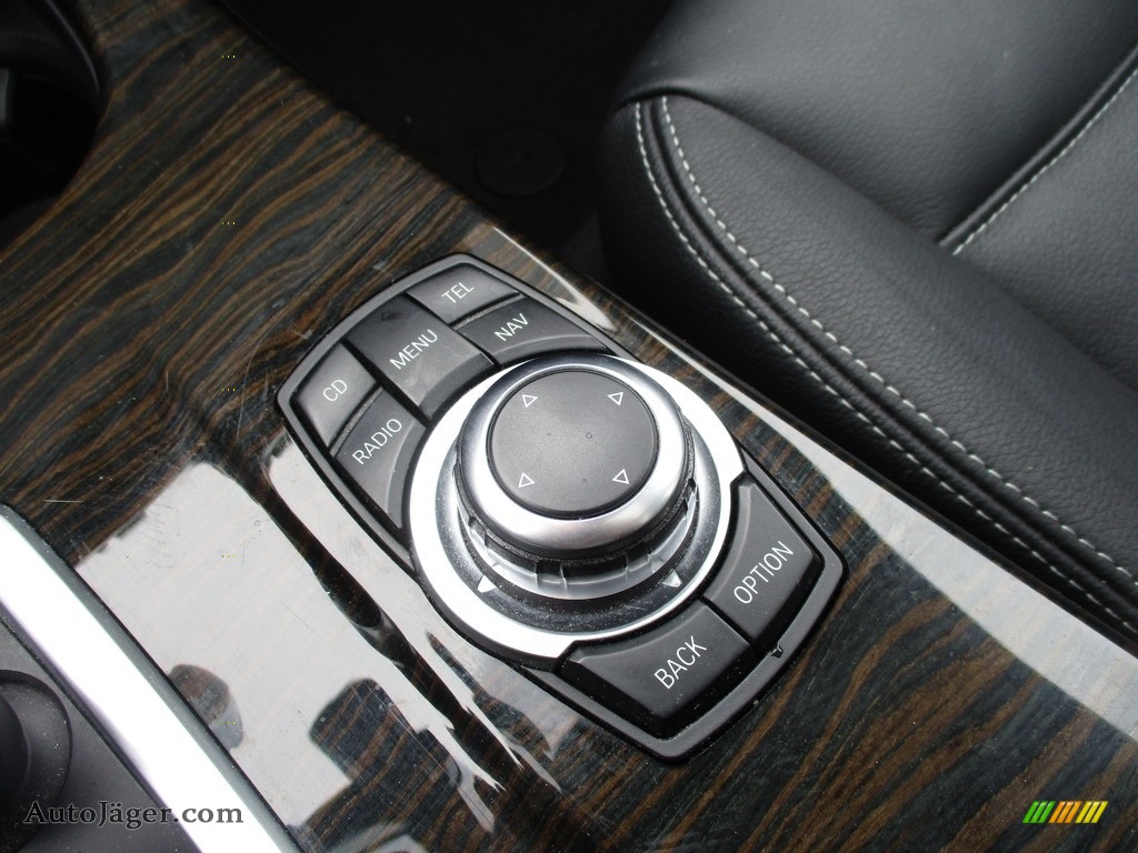 2013 X3 xDrive 28i - Space Gray Metallic / Black photo #17