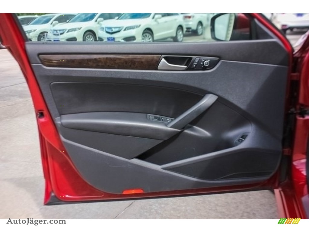2015 Passat TDI SEL Premium Sedan - Fortana Red Metallic / Titan Black photo #15