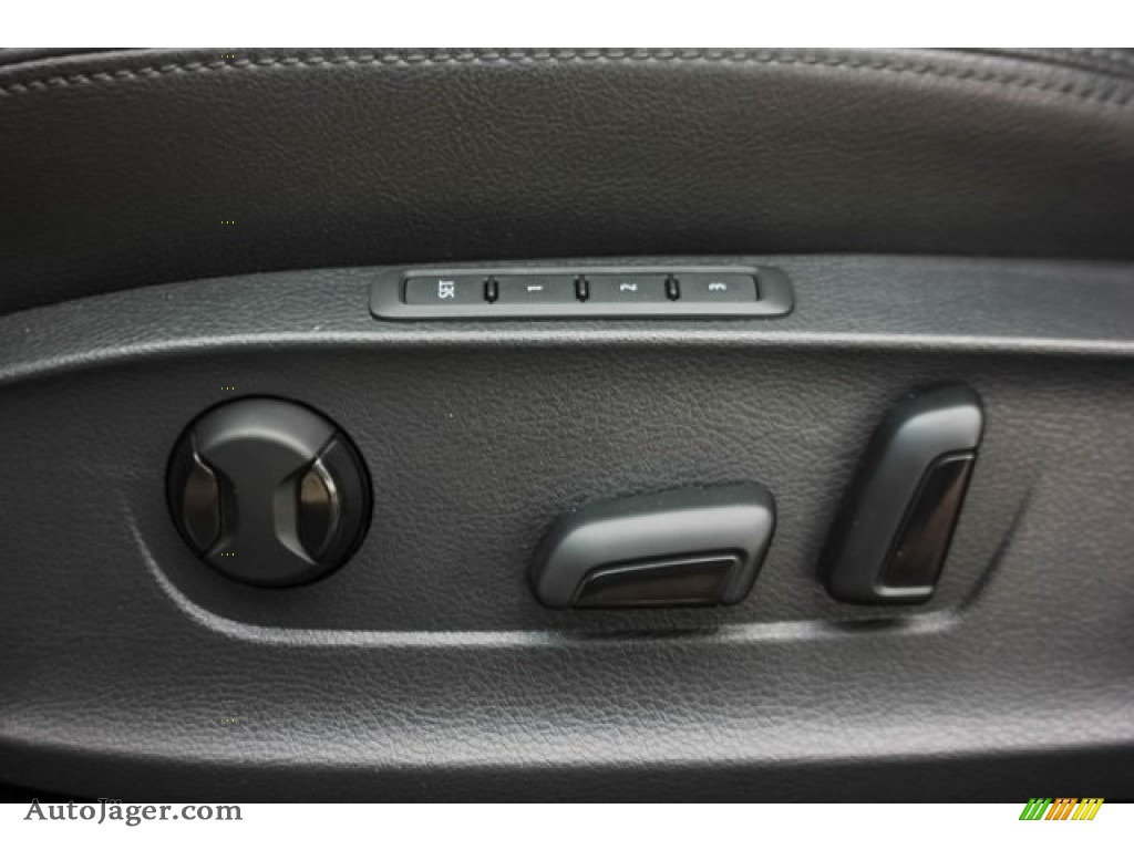 2015 Passat TDI SEL Premium Sedan - Fortana Red Metallic / Titan Black photo #17