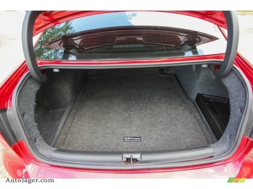 2015 Passat TDI SEL Premium Sedan - Fortana Red Metallic / Titan Black photo #22