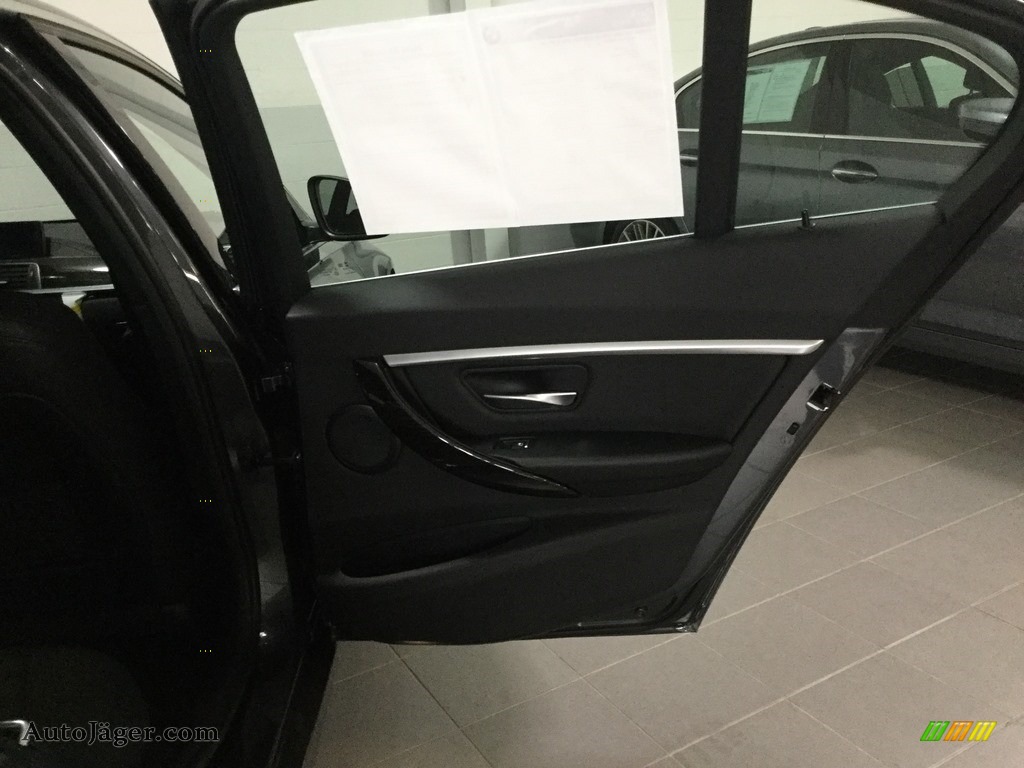 2018 3 Series 330i xDrive Sedan - Mineral Grey Metallic / Black photo #18