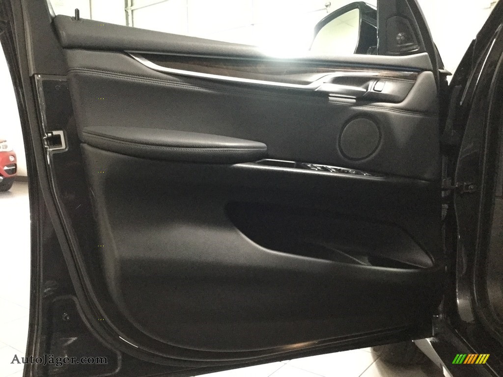 2015 X5 xDrive35d - Dark Graphite Metallic / Black photo #9