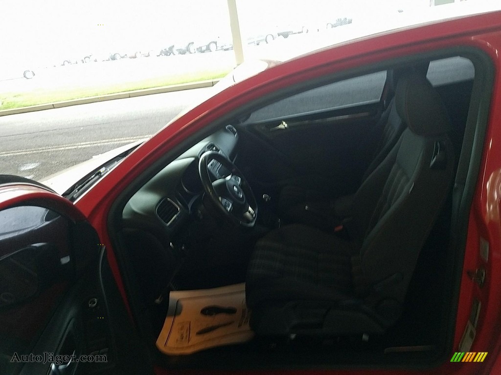 2010 GTI 2 Door - Tornado Red / Titan Black Leather photo #3